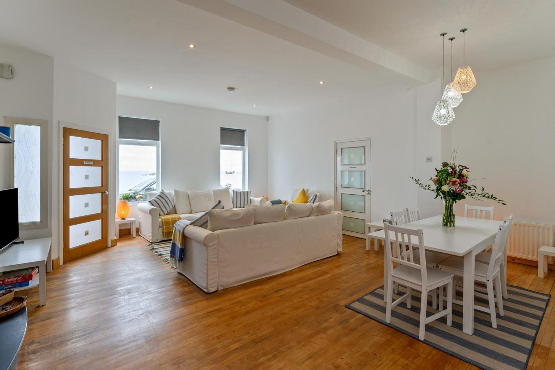 5 Shore Street Donaghadee Exterior photo